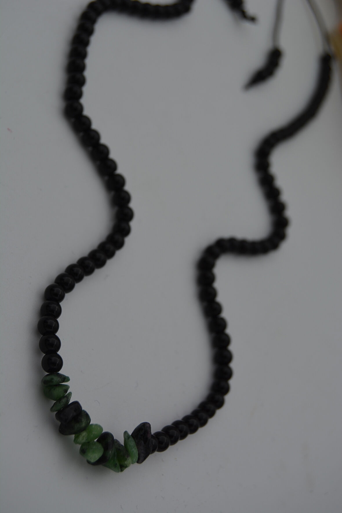 STONEAGE JEWELLERY Zümrüt ve Oniks Doğal Taşlı Metalsiz Kolye