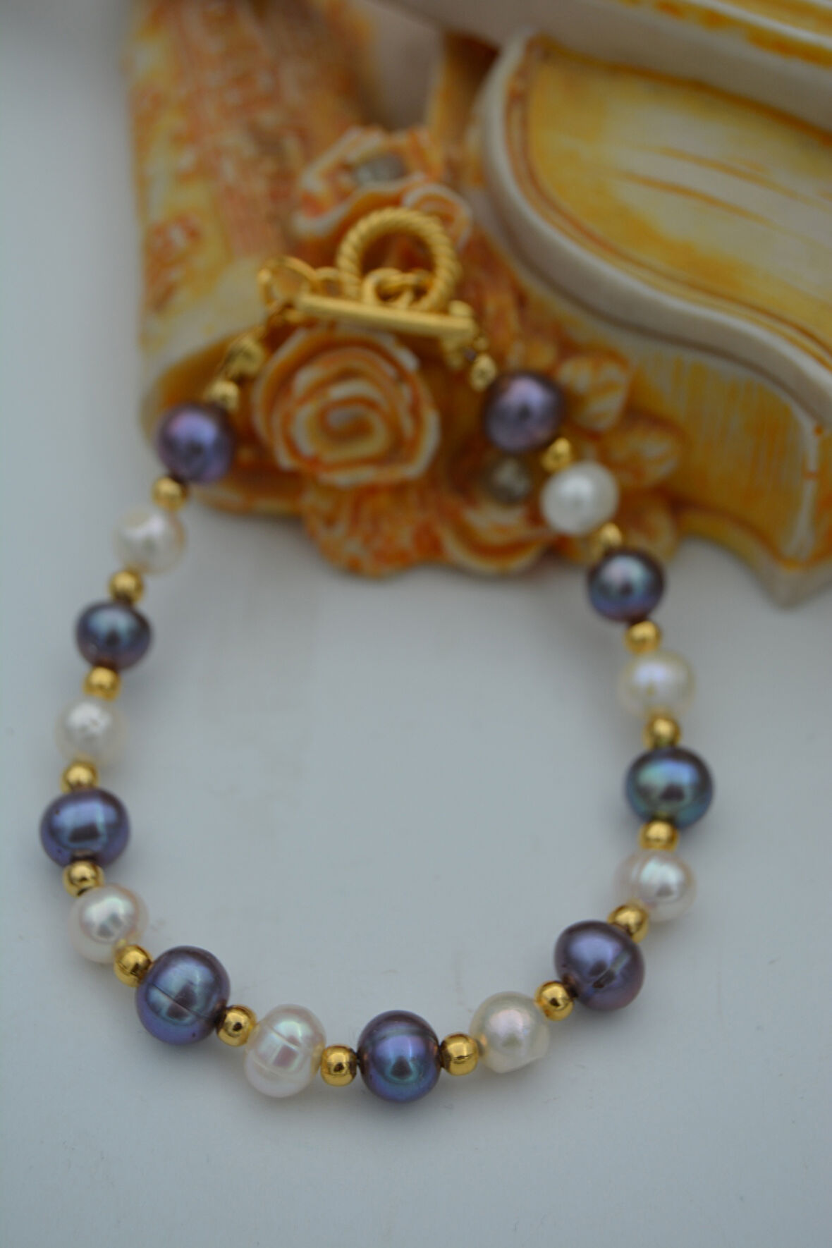 STONEAGE JEWELLERY Beyaz ve Siyah İnci Doğal Taşlı Bileklik