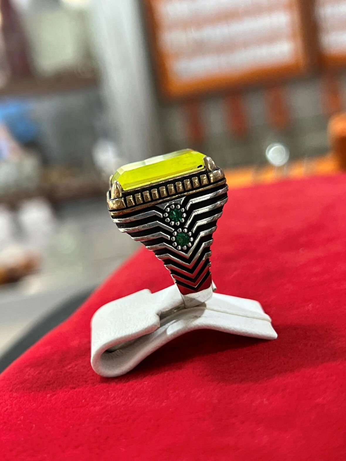 Dikdörtgen Taşlı Gümüş Erkek Yüzük