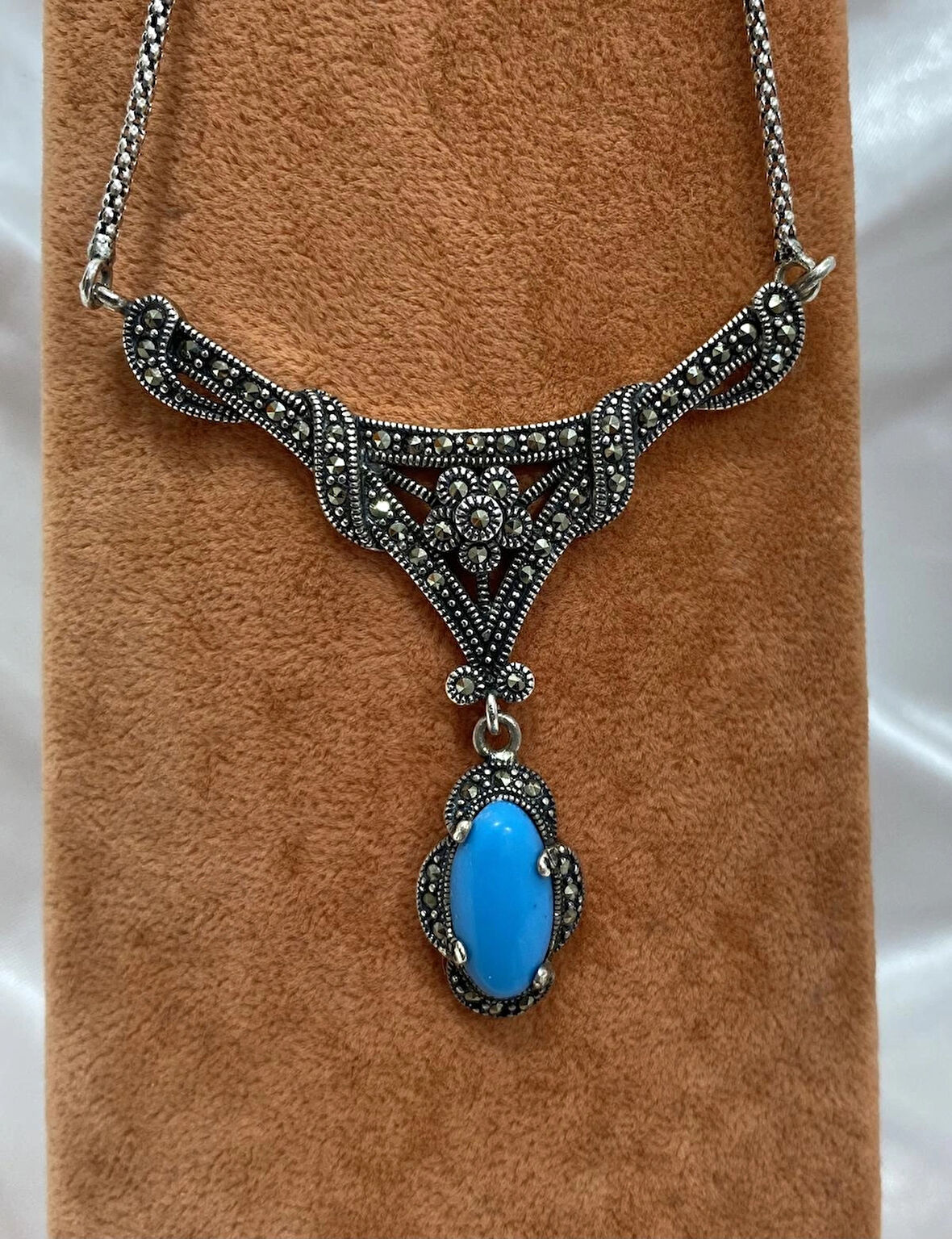 Mavi Turkuaz Taşlı Markazit Gümüş Kadın Kolyesi