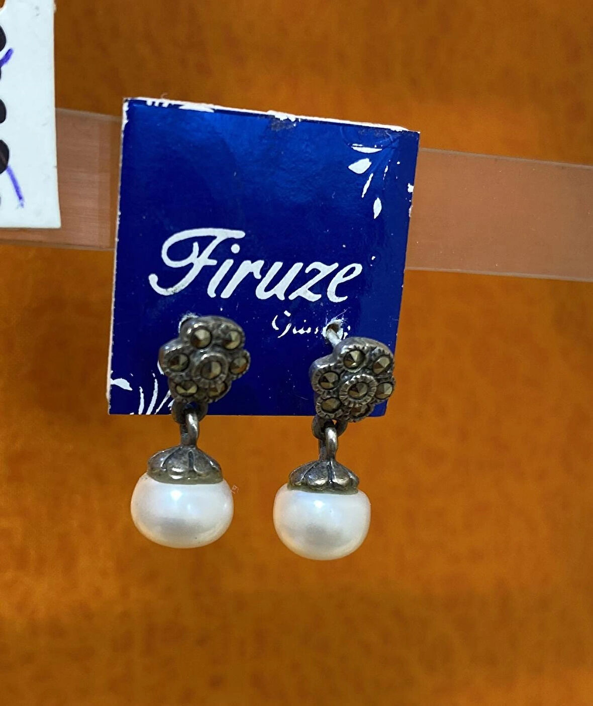 İnci Yuvarlak Markezit Taşlı Inci Gümüş Kadın Küpesi