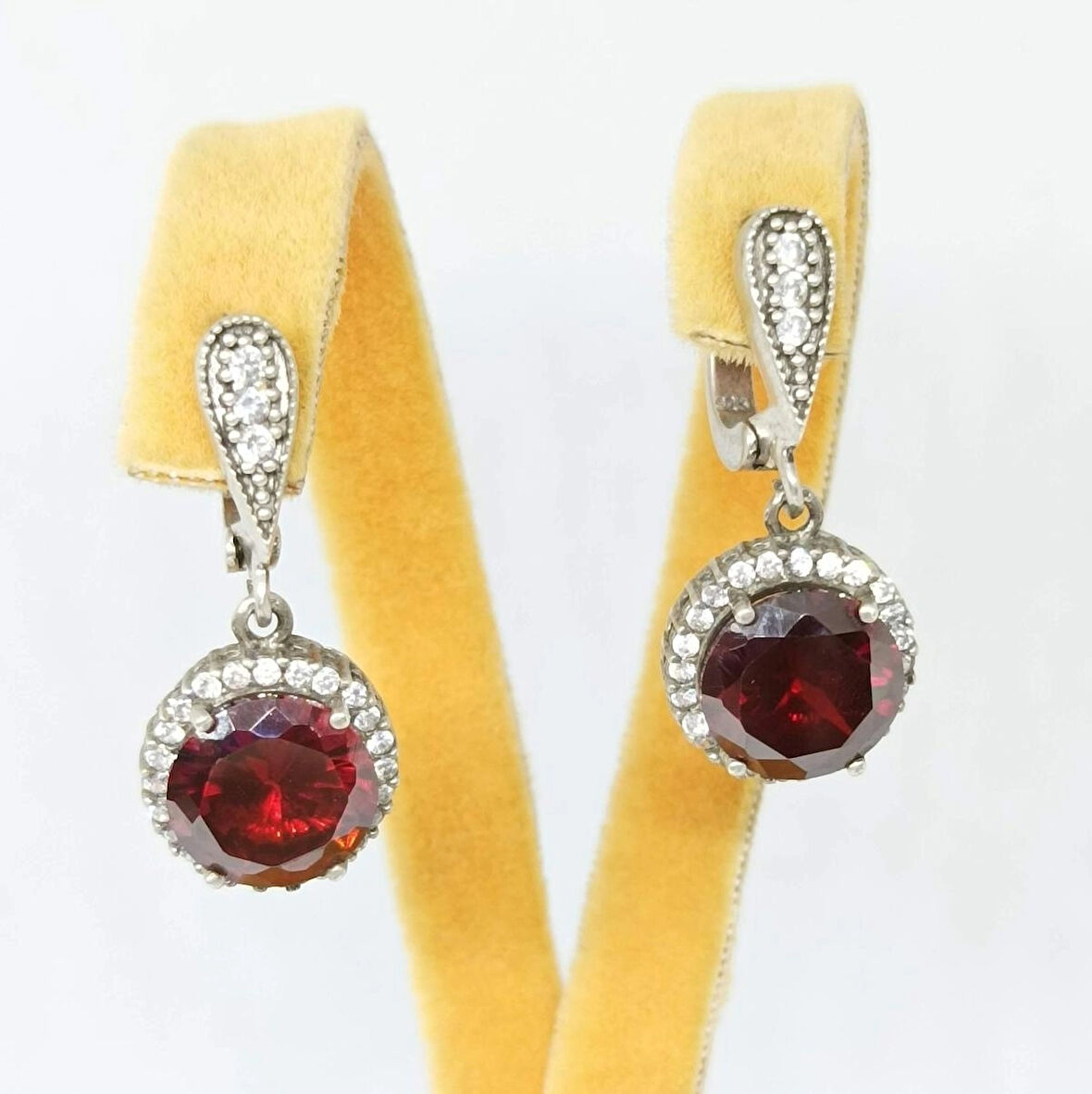 Orijinal Kırmızı Granat Taşlı Gümüş Küpe