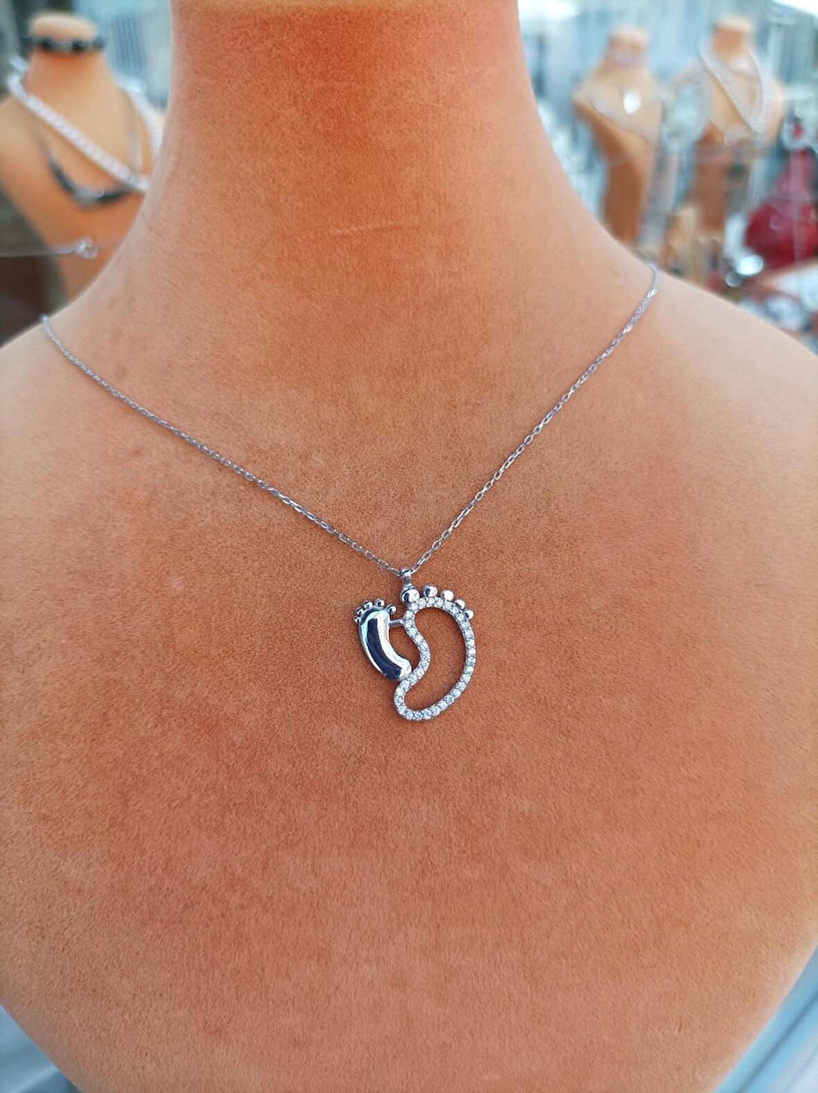 Aşk Bebek Çocuk Ayak izi Modeli Gümüş Kolye