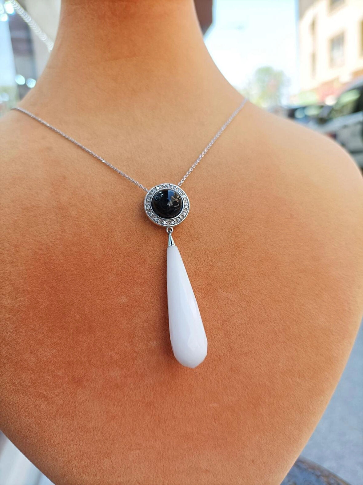 Orijinal Oniks Ve Mercan Taşlı Gümüş Kadın Kolye