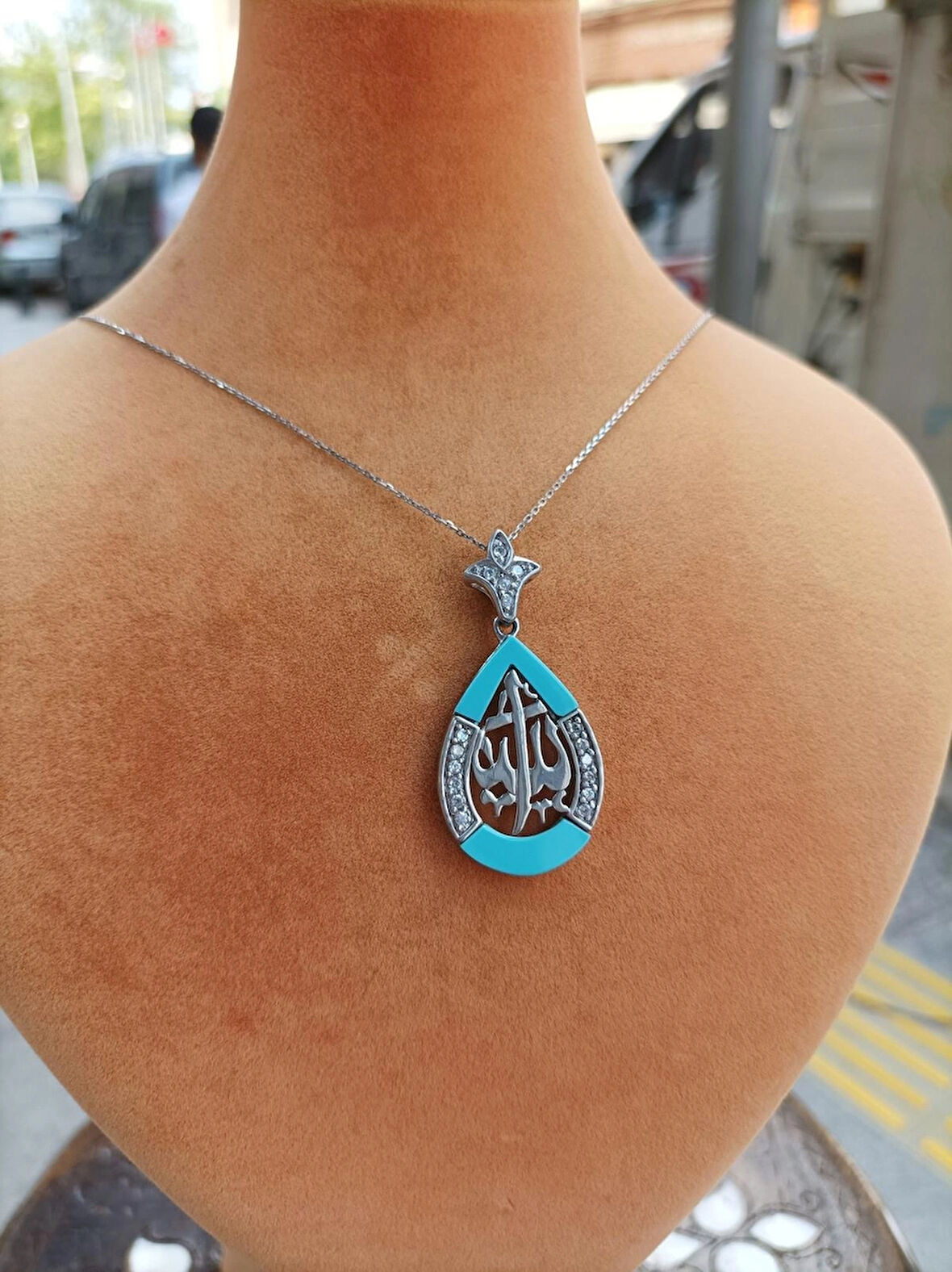 Allah Aşkı Damla Modeli Gümüş Kadın Kolye