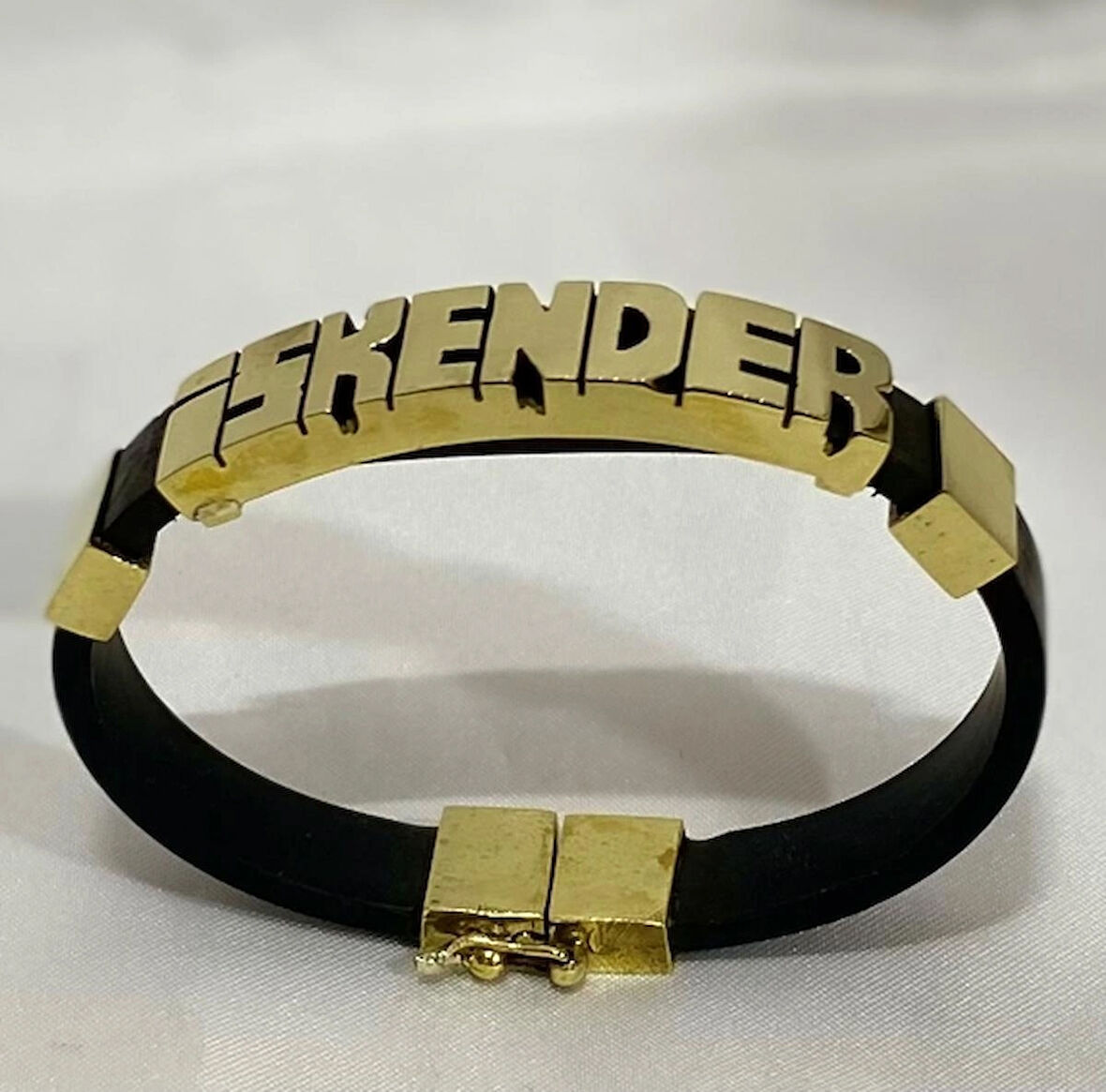 Kişiye Özel İsimli Gümüş Bileklik