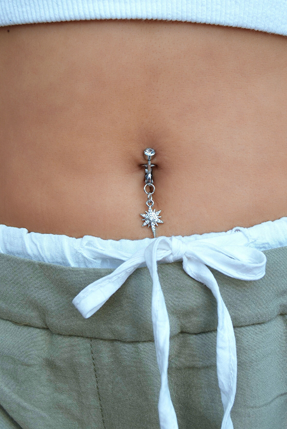 Delik Gerektirmeyen Kutup Yıldızı Figürlü Sıkıştırmalı Göbek Piercingi Mıknatıslı