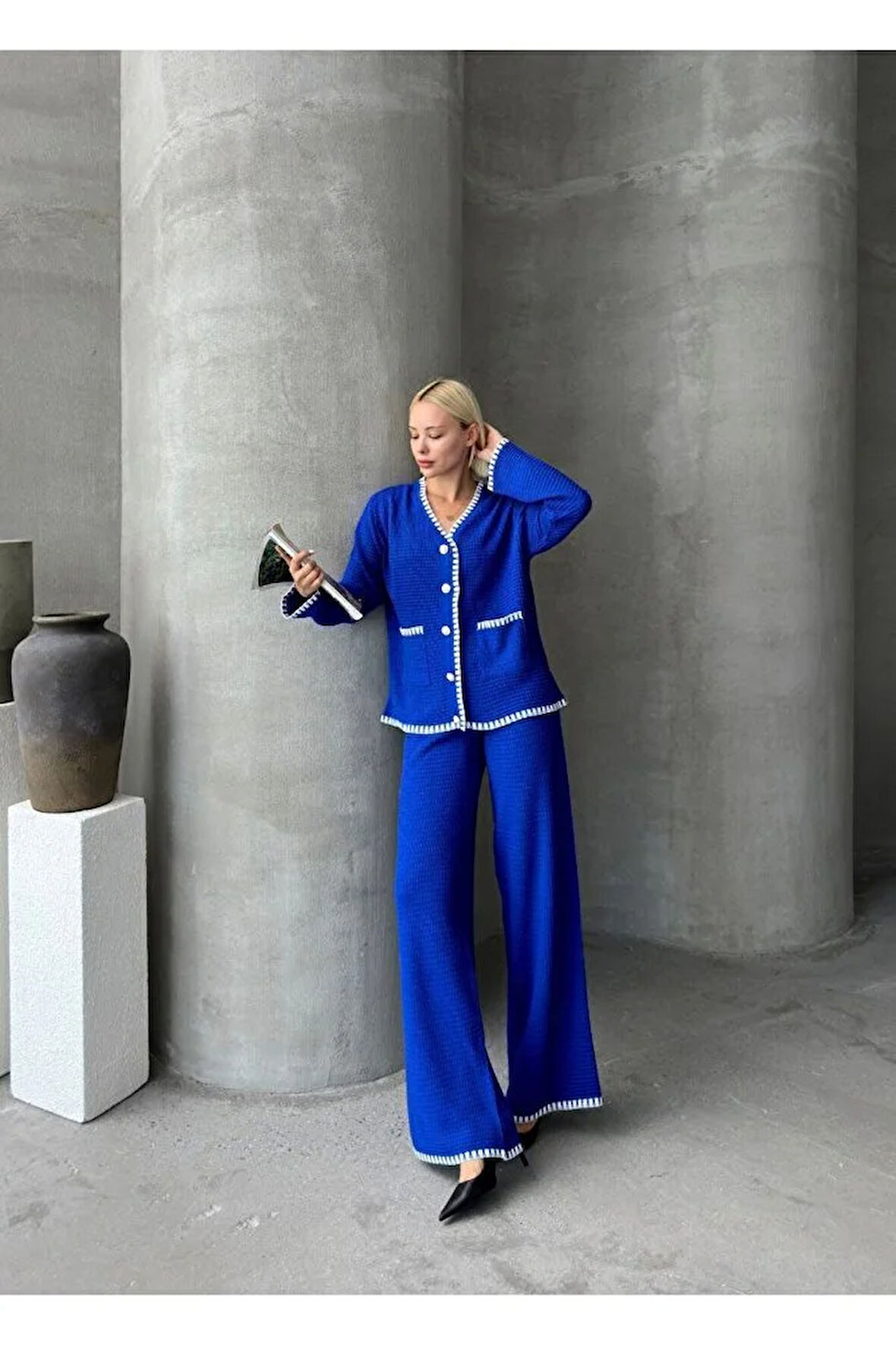 Cep Detay Oversize Hırka ve Yüksek Bel Geniş Paça Pantolon Alt Üst Triko Takım