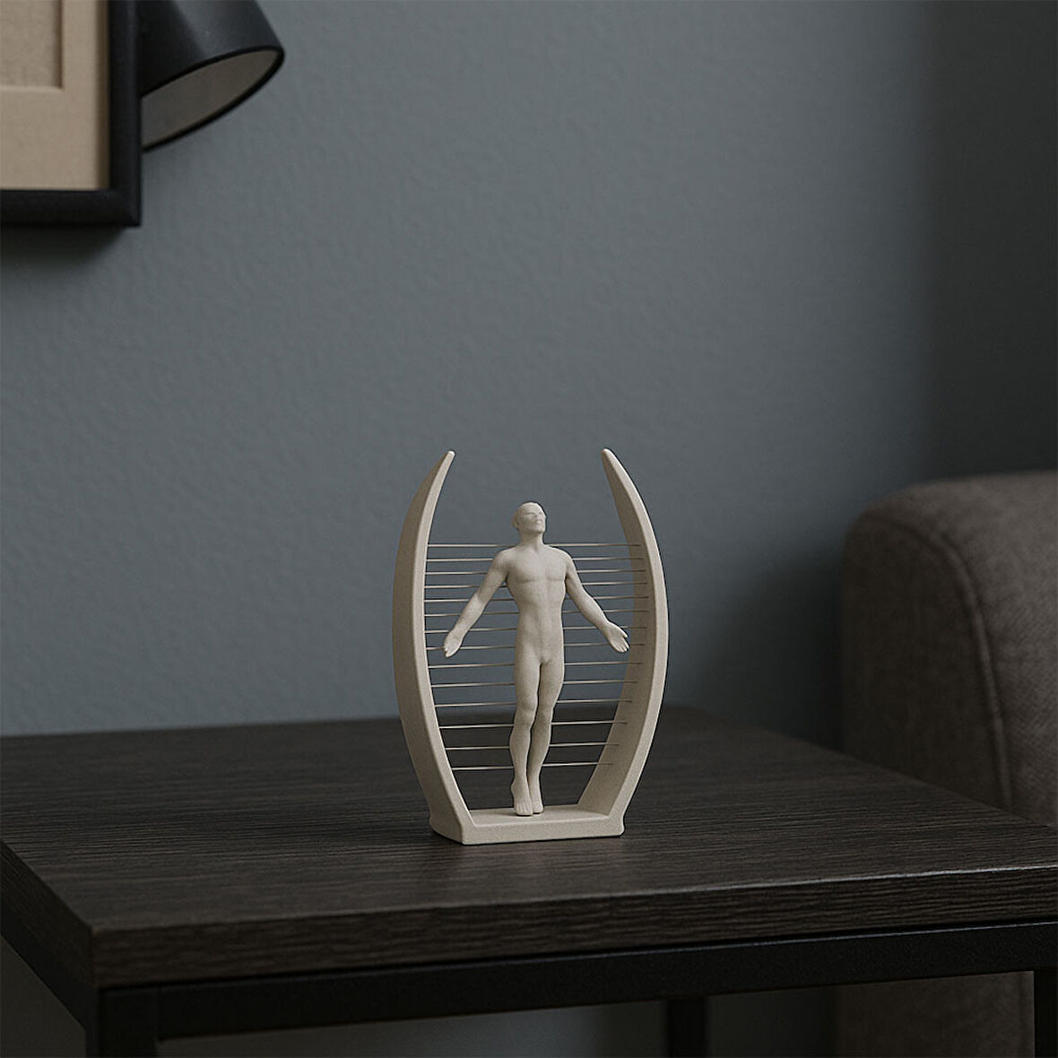 Modern Minimal Heykel