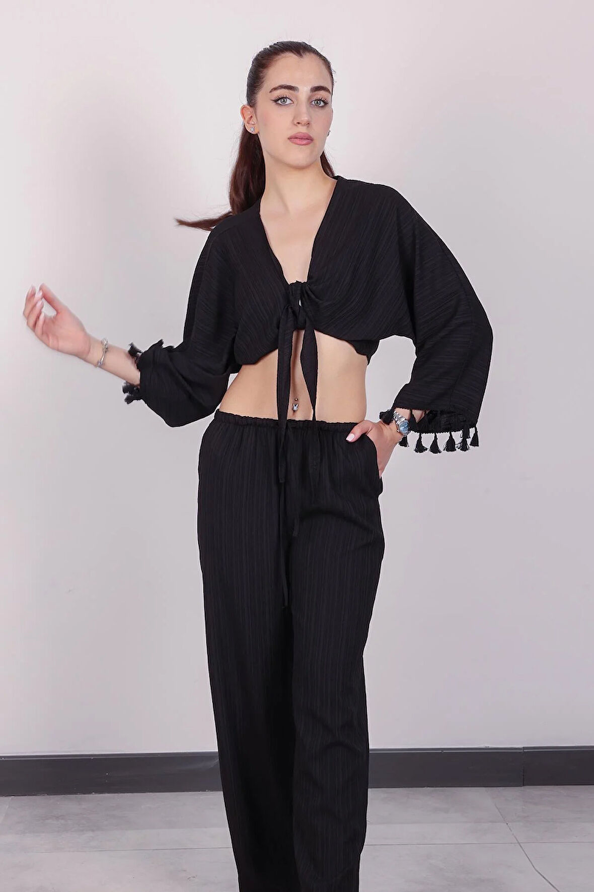Kadın Siyah Püsküllü Pantolon Takım