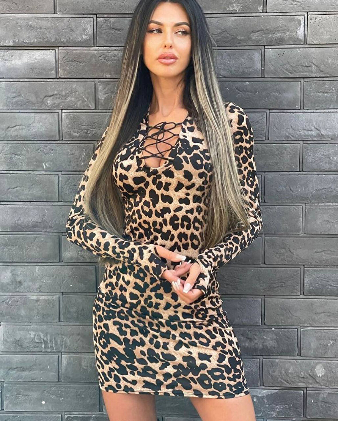 FD GİYİM Kadın örme Viskon Kumaş Leopar Desenli çapraz Göğüs Detay Mini Boy Elbise