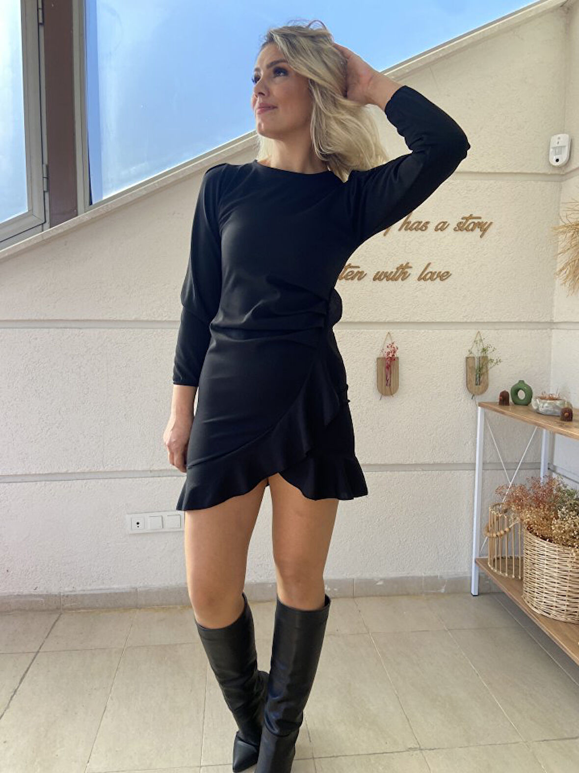 FD GİYİM Kadın Uzun Kollu Bisiklet Yaka önden Volanlı Ithal Krep Elbise