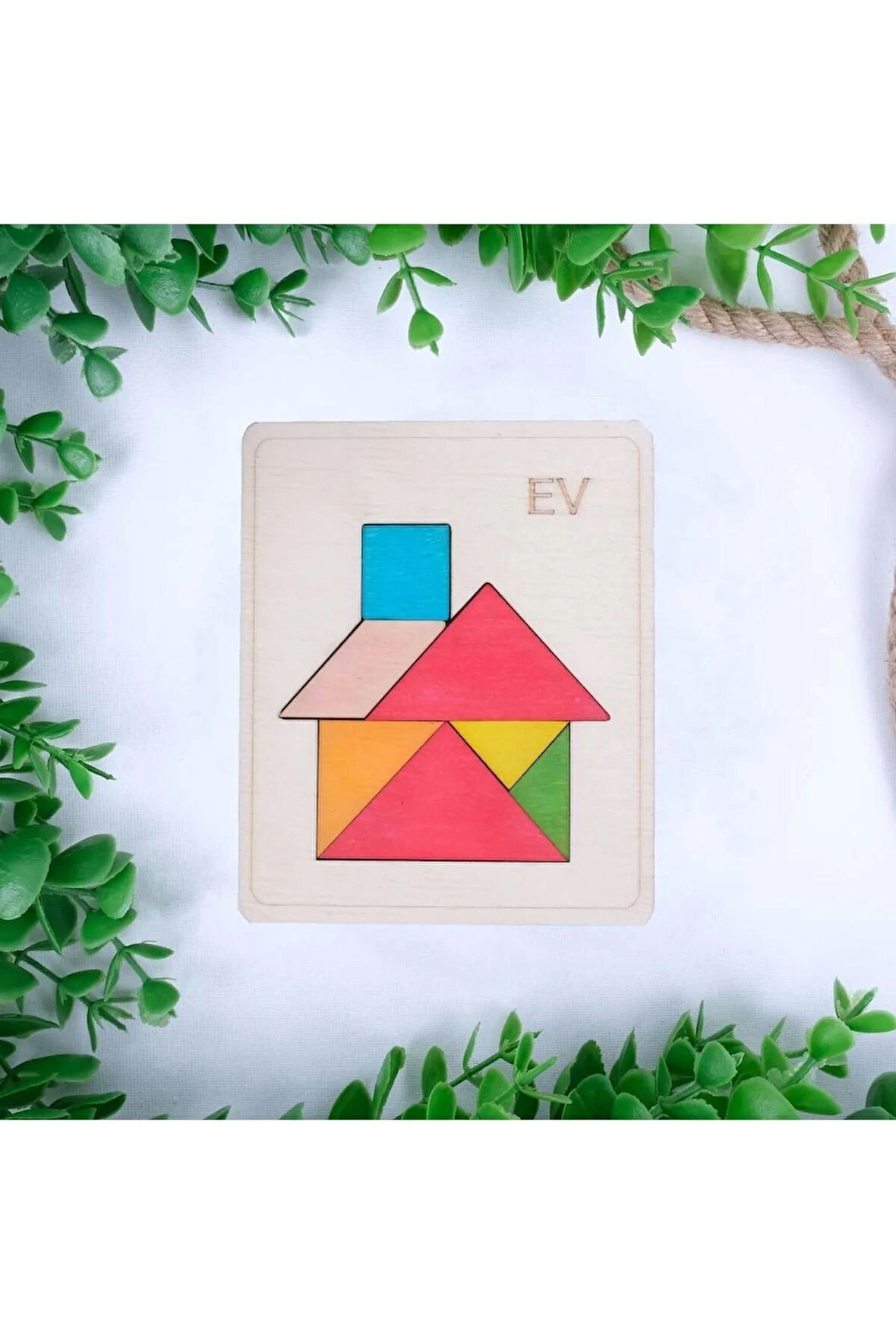 Ahşap Ev Figürlü Puzzle