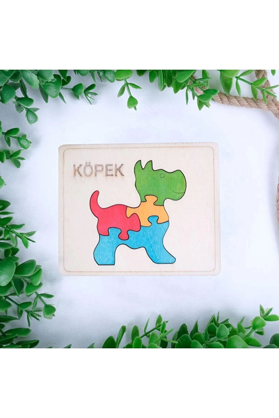 Ahşap Köpek Figürlü 4 Parça Puzzle