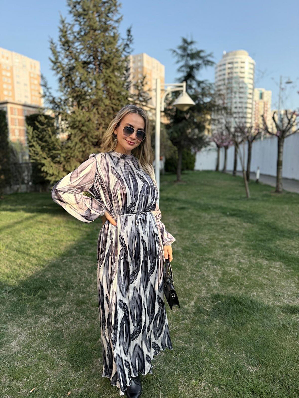 Premium Kalite Full Pliseli Elbise Tesettür Uyumlu Pliseli Elbise