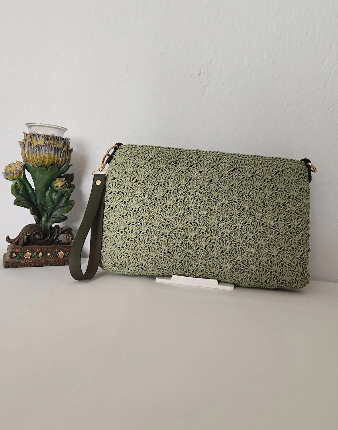 Shell Stitch Model,  Suni Deri Astarlı, Kağıt İp, Clutch  Çanta  Yeşil