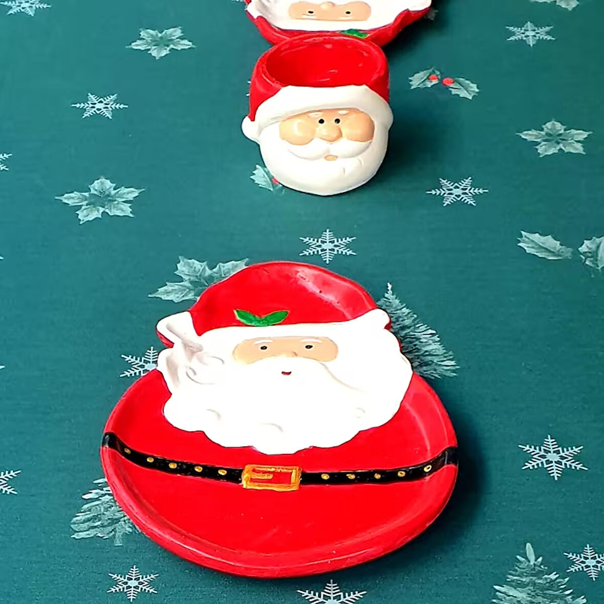 Noel Baba Şeklinde Dekor Sunum Mumluk