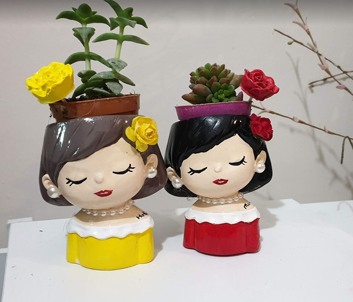 Hediyelik Çift  Kız Saksı Seti