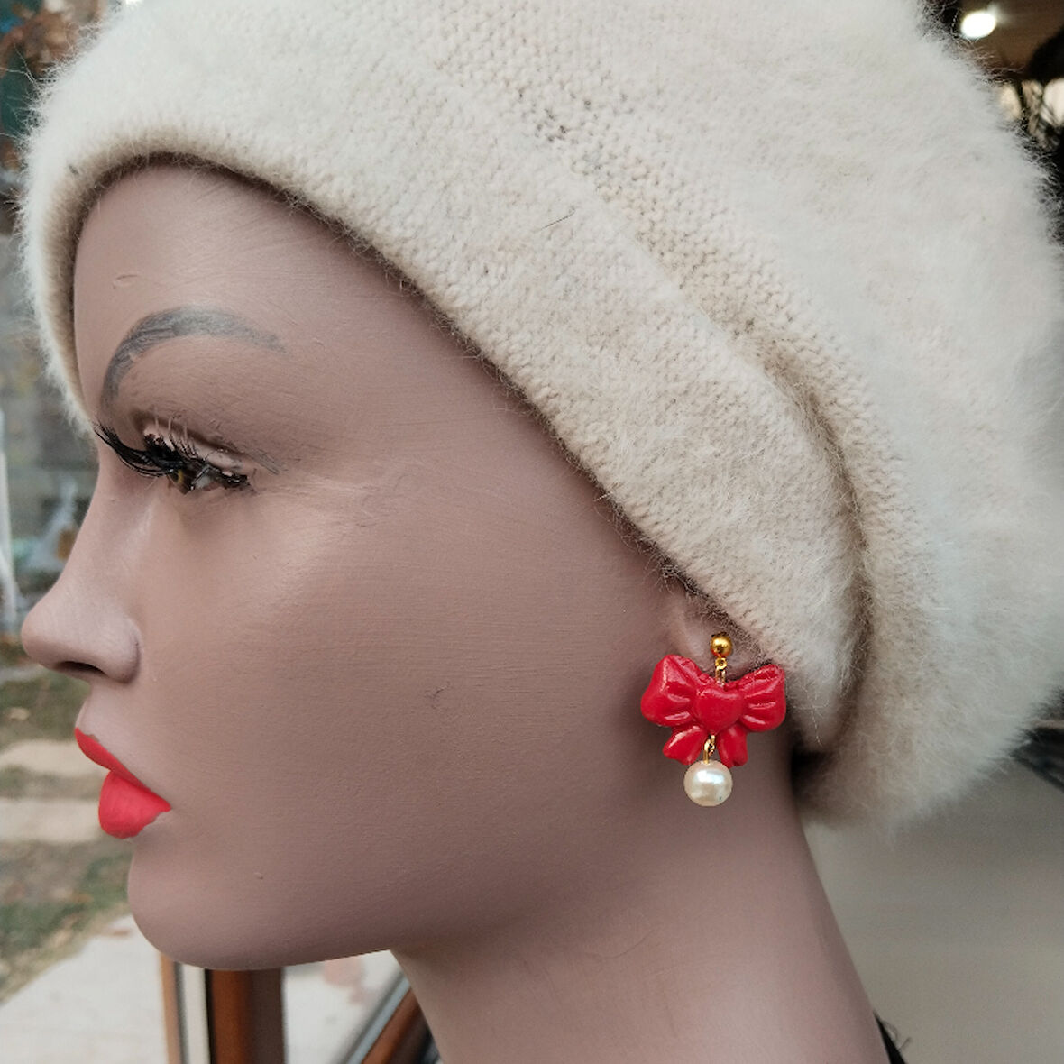 Yılbaşı İncili  Fiyonk Küpe