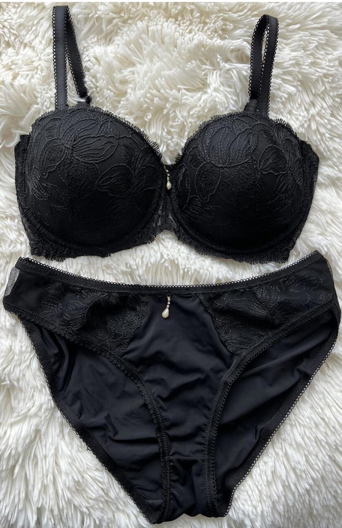 Le Jardin 5155-B Desteksiz-Balenli Silikon Nicolina Sütyen Takımı