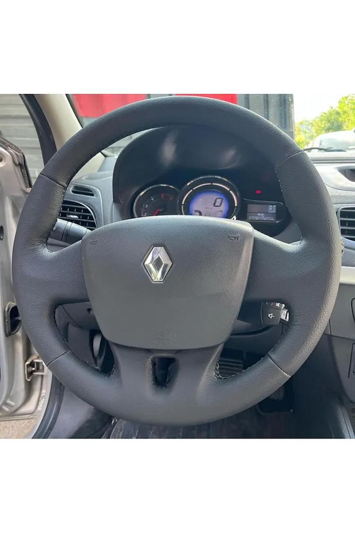 RENAULT FLUANCE TUŞSUZ ARACA ÖZEL DİREKSİYON KILIFI  Uyumlu (MAT SİYAH TORPİDO DESEN DERİ)