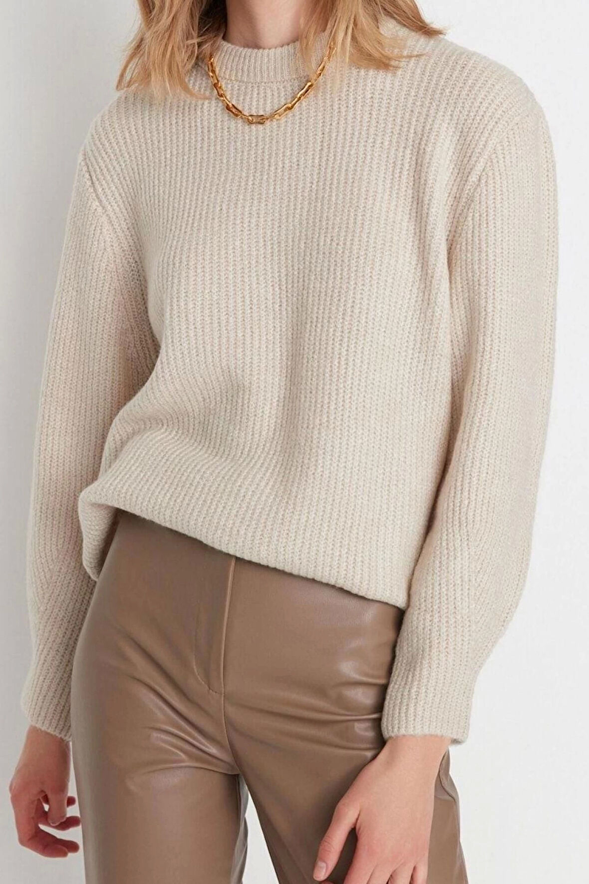 Kadın Moda Regular Bisiklet Yaka Uzun Kol Dokulu Geniş Kalıp Couple Yumuşak Dokulu Basic Triko Kazak