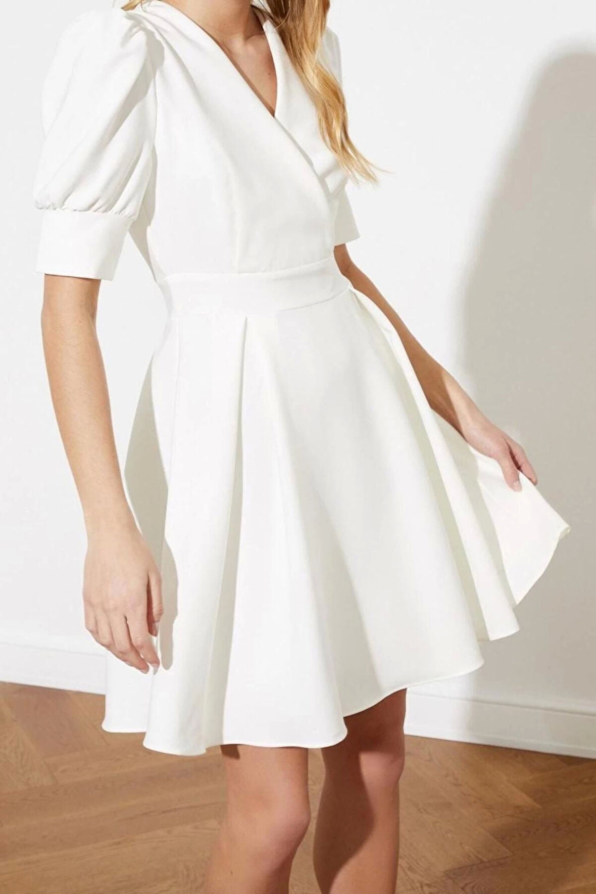 Kadın Moda Şık Mini Boy Kruvaze Regular Yaka Skater Belden Açılan Dokuma Elbise