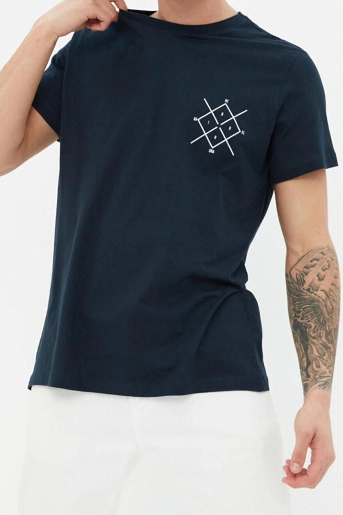 Yeni Sezon Regular %100 Pamuk Bisiklet Yaka Kısa Kol Geometrik Desenli Günlük T-Shirt