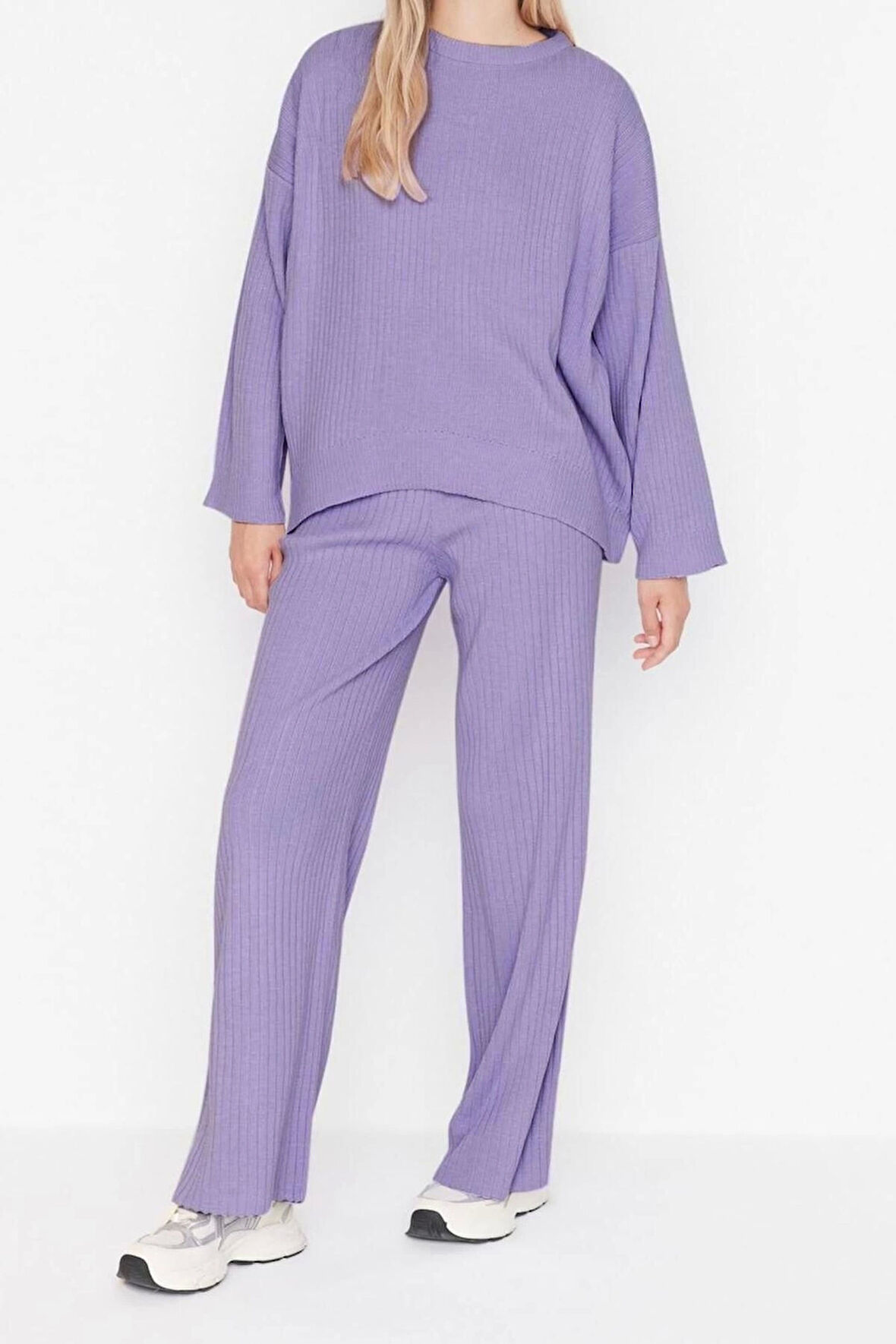 Kadın Moda Şık Boru Paça Regular Boy Uzun Kollu Basic Bisiklet Yaka Triko Alt-Üst Takım