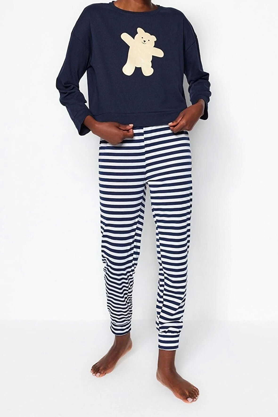 Kadın Moda Şık Bisiklet Yaka Lastikli Paça Uzun Kol %100 Pamuklu Ayıcık Baskılı Örme Pijama Takımı