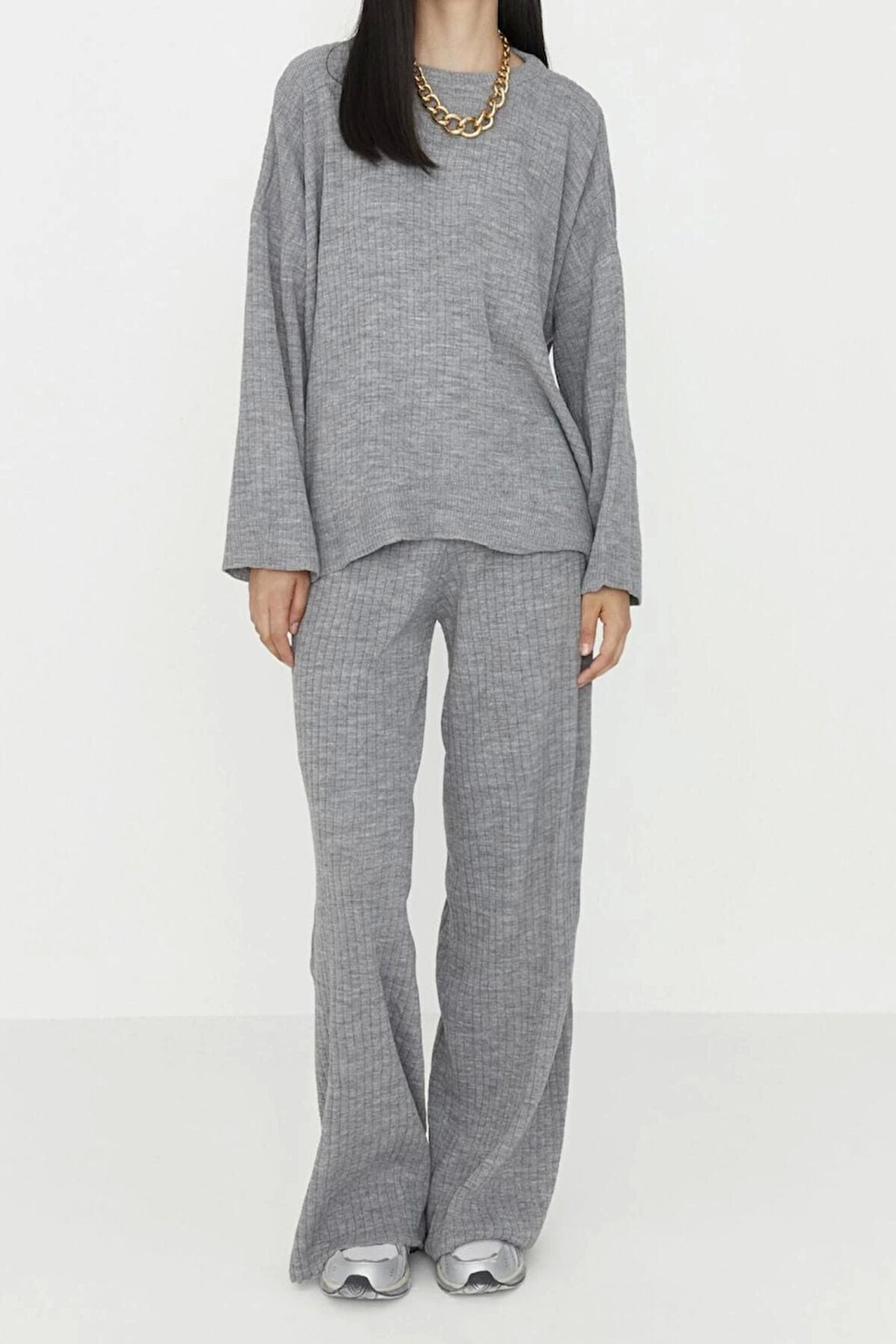 Kadın Moda Şık Boru Paça Regular Boy Uzun Kollu Basic Bisiklet Yaka Triko Alt-Üst Takım