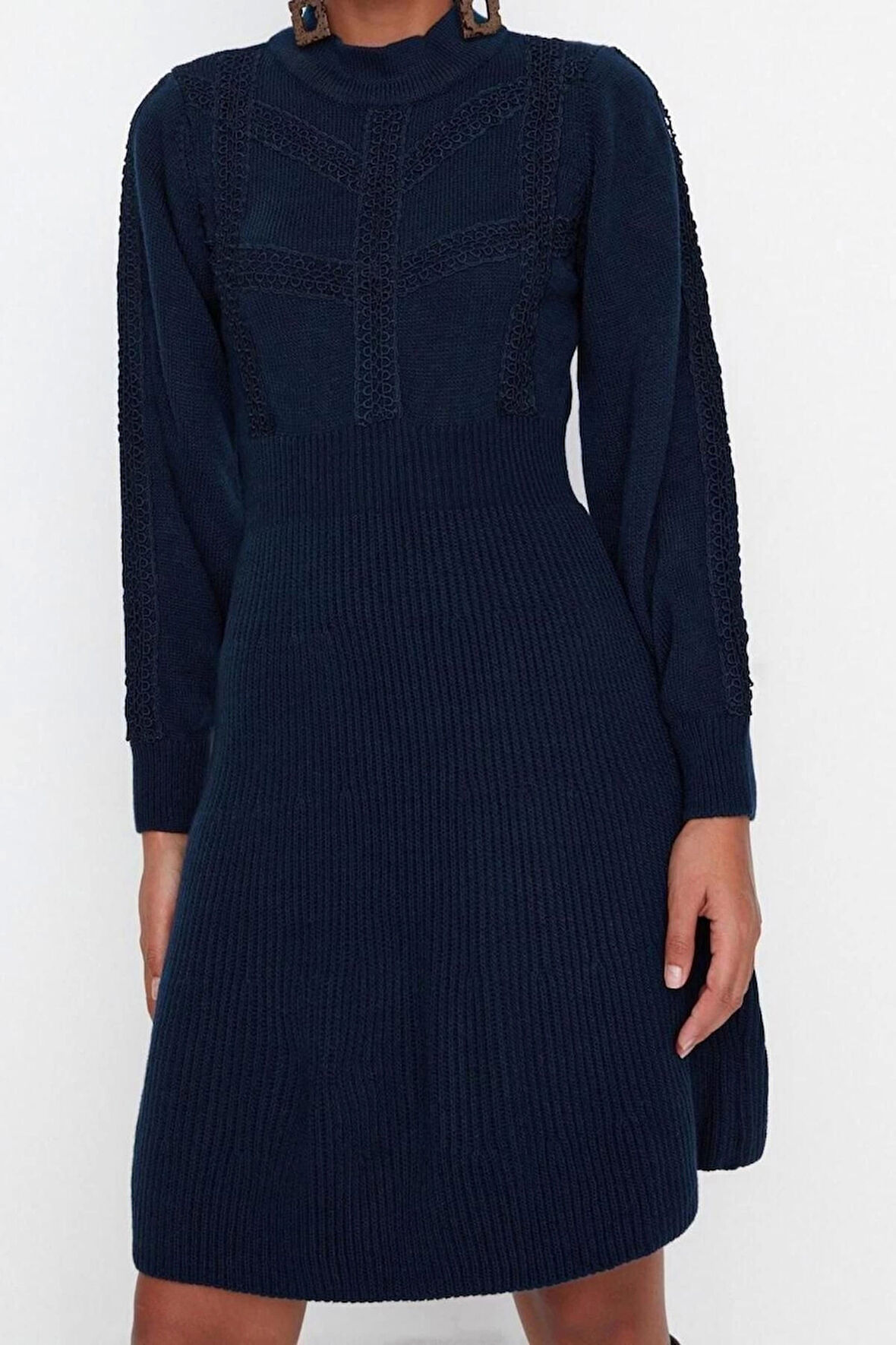 Yeni Regular Business Tek Plaka Triko Bisiklet Yaka Uzun Kol A-Line Mini Boy Elbise