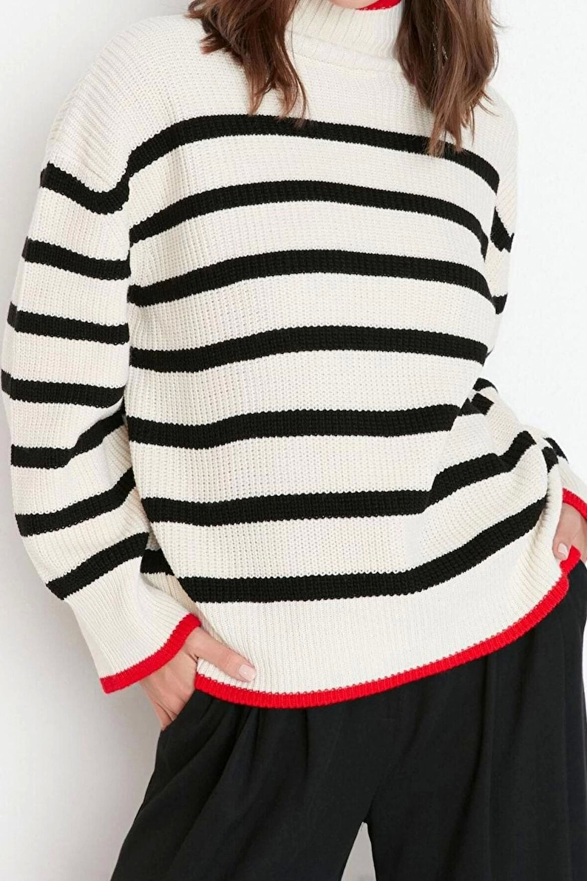 Kadın Moda Şık Regular Dik Yaka Uzun Kol Renk Bloklu Geniş Kalıp Triko Kazak