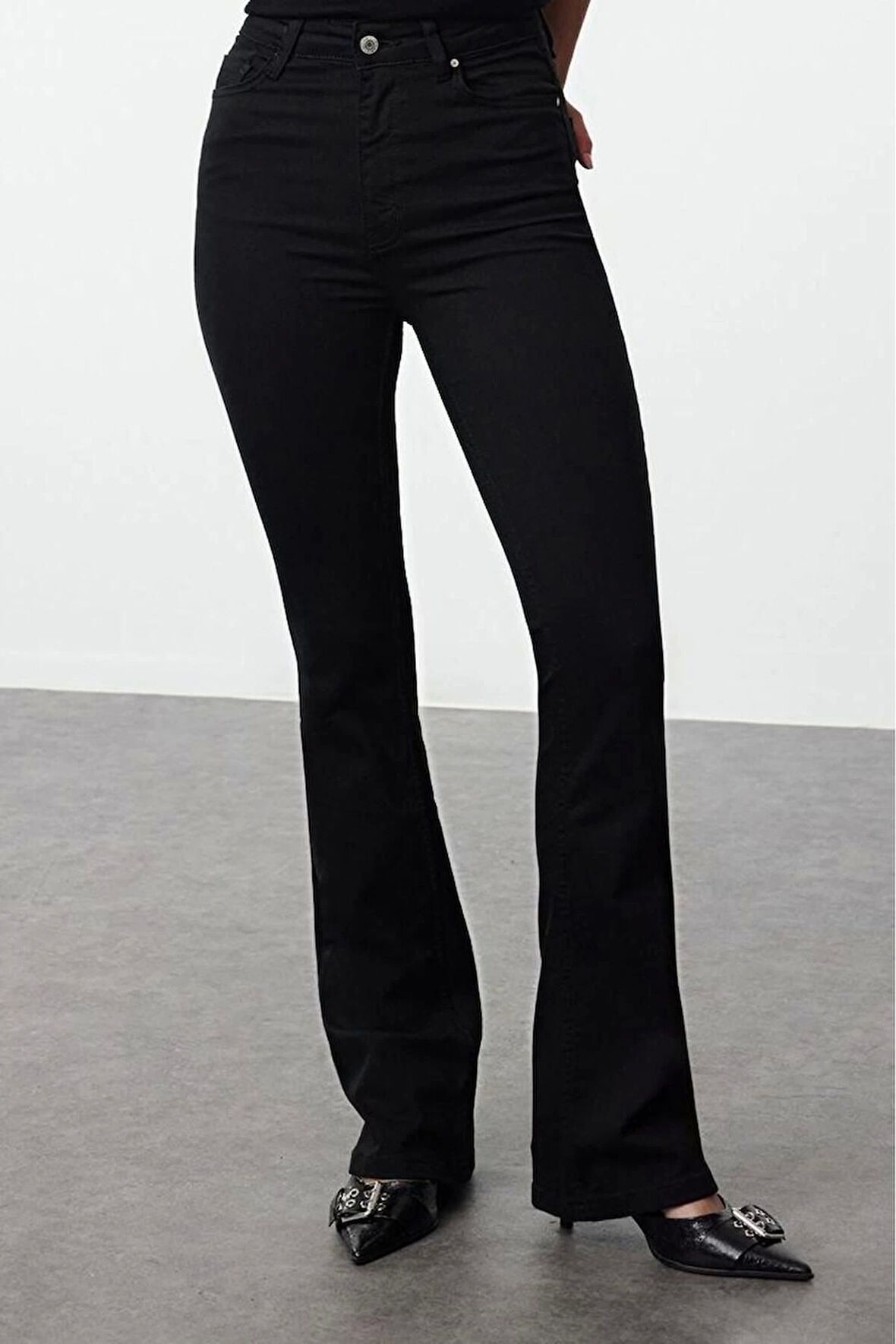 Kadın Moda Şık Kot Pantolon İspanyol Paça Uzun Boy Denim Solmayan Yüksek Bel Jeans