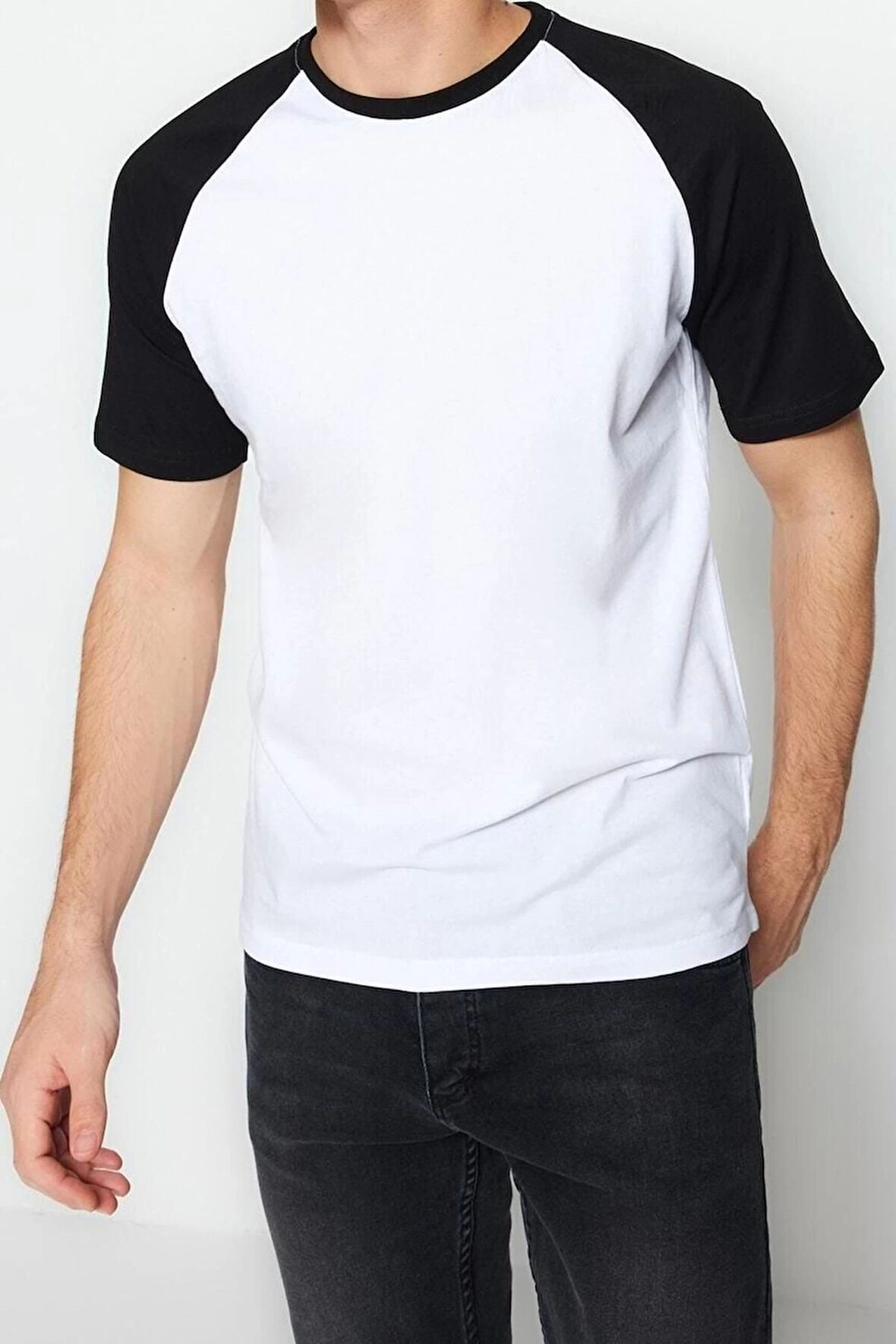 Yeni Sezon Regular %100 Pamuk Bisiklet Yaka Kısa Kol Renk Bloklu Desenli Günlük T-Shirt