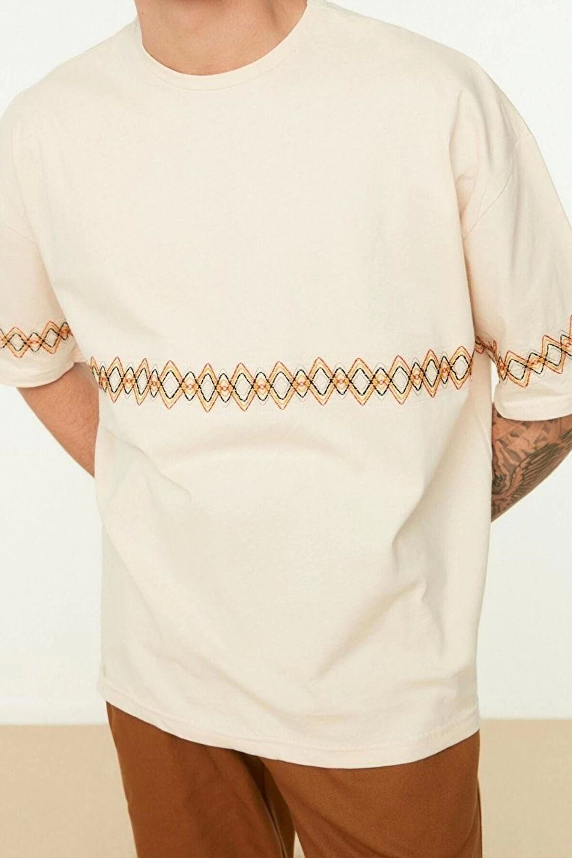 Yeni Sezon Oversize %100 Pamuk Bisiklet Yaka Kısa Kol Düz Desenli Günlük T-Shirt