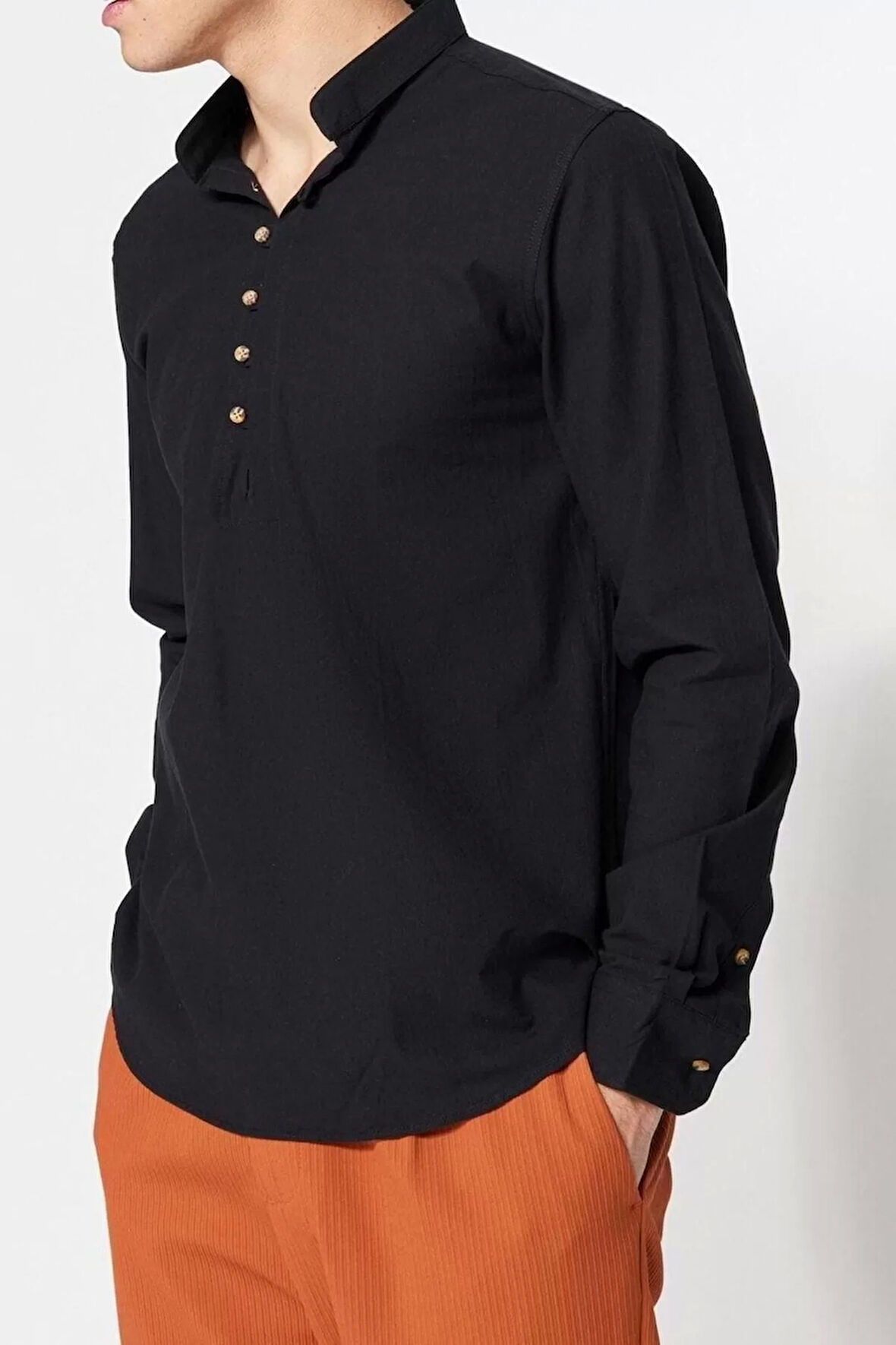 Erkek Moda Uzun Kol Dokuma Koyu Yeşil Slim Fit Yarım Patlı Hakim Yaka %100 Pamuklu Gömlek