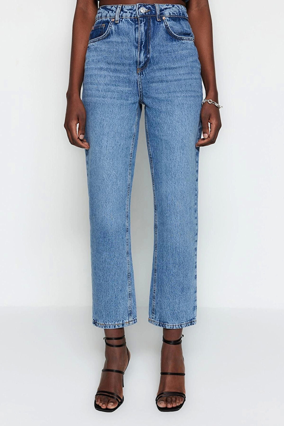 Kadın Moda Şık Kot Pantolon Boru Paça Regular Boy Denim Yüksek Bel Straight Jeans