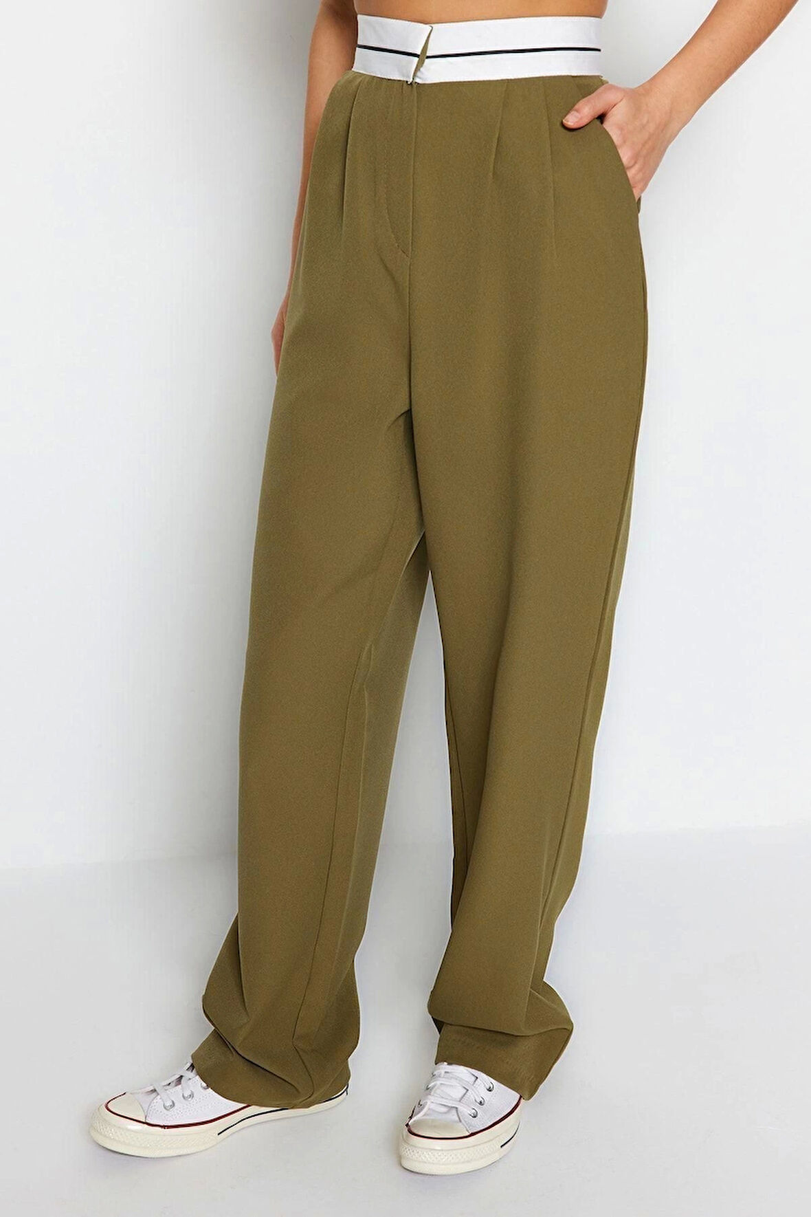 Kadın Yeni Moda Boru Paça Regular Boy Dokuma Wide Leg Geniş Paça Yüksek Bel Kemer Detaylı Pantolon