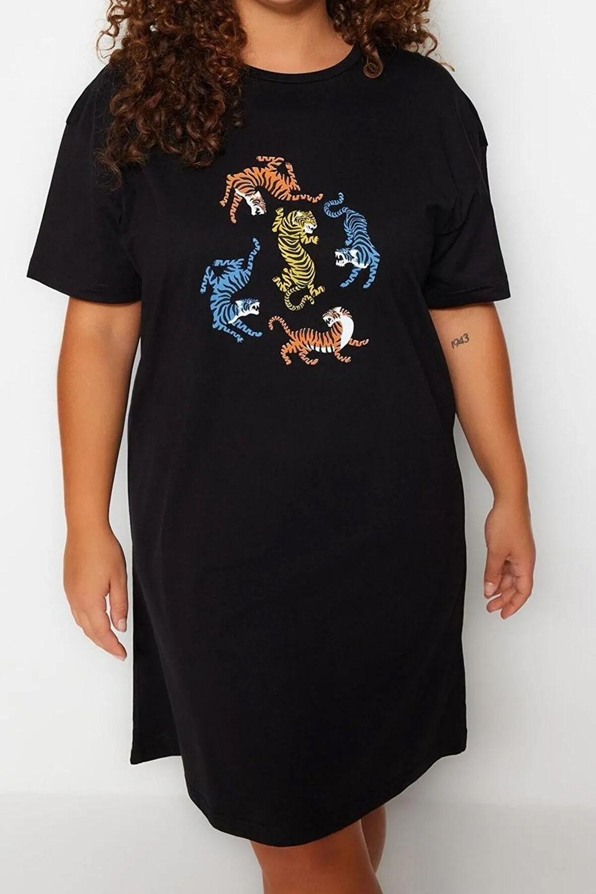 Yeni Rahat Günlük Süprem Örme Bisiklet Yaka Kısa Kol T-Shirt Elbise Mini Boy Büyük Beden Elbise