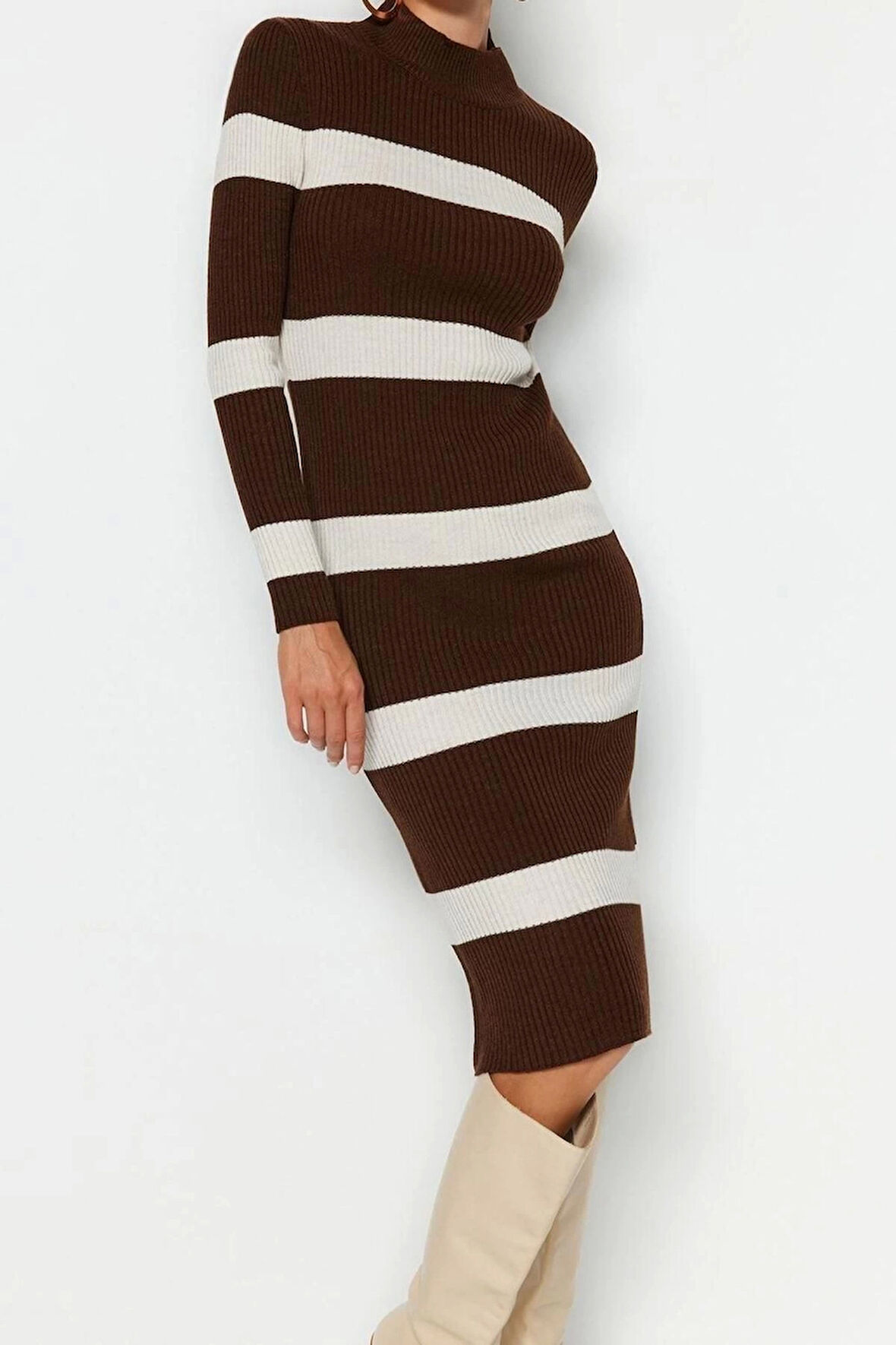 Yeni Slim Casual Günlük Tek Plaka Triko Dik Yaka Uzun Kol Bodycone Midi Boy Elbise