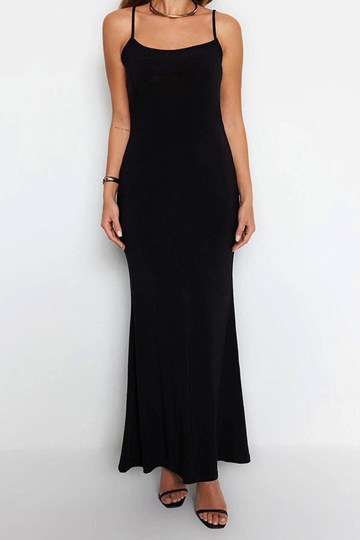 Yeni Slim Gündüz Gece Kalın Sandy Örme Kare Yaka Askılı Kol Bodycone Maxi Boy Elbise