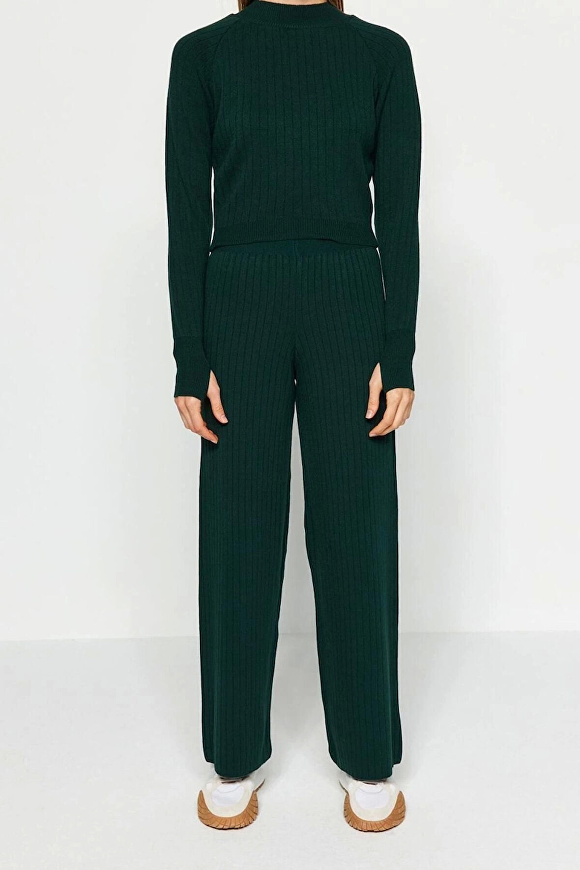 Kadın Moda Şık Boru Paça Crop Boy Uzun Kollu Crop Parmak Detaylı Triko Alt-Üst Takım