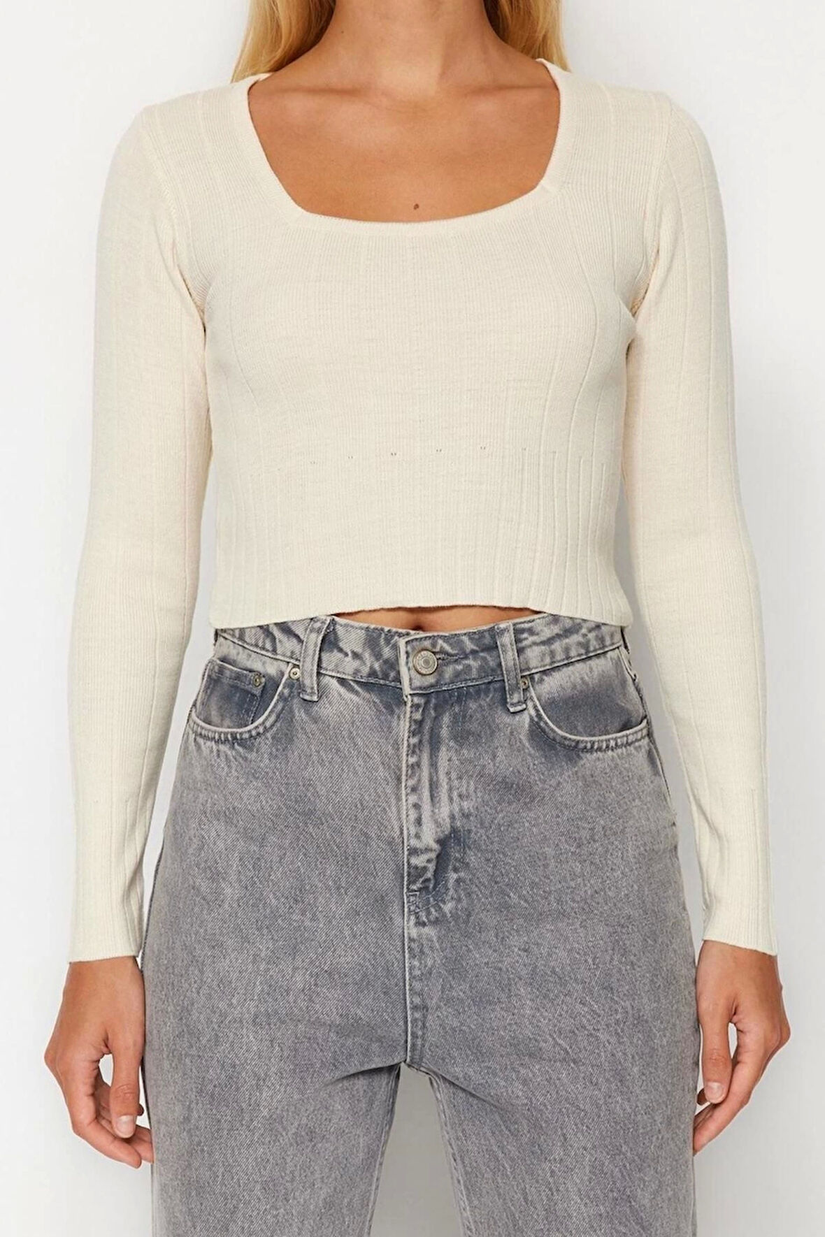 Kadın Moda Şık Kare Yaka Standart Kol Crop Triko Kazak