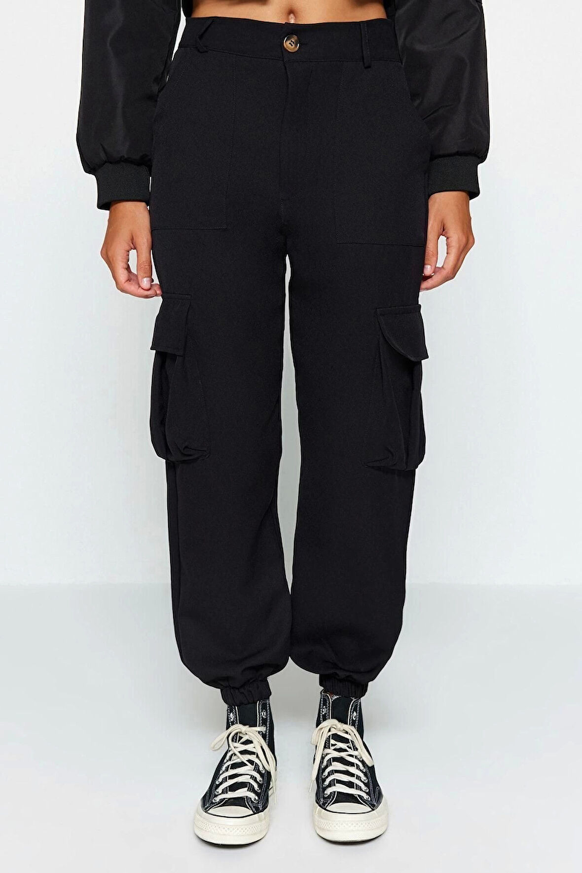 Kadın Yeni Moda Lastikli Paça Regular Boy Dokuma Kargo Cepli Pantolon