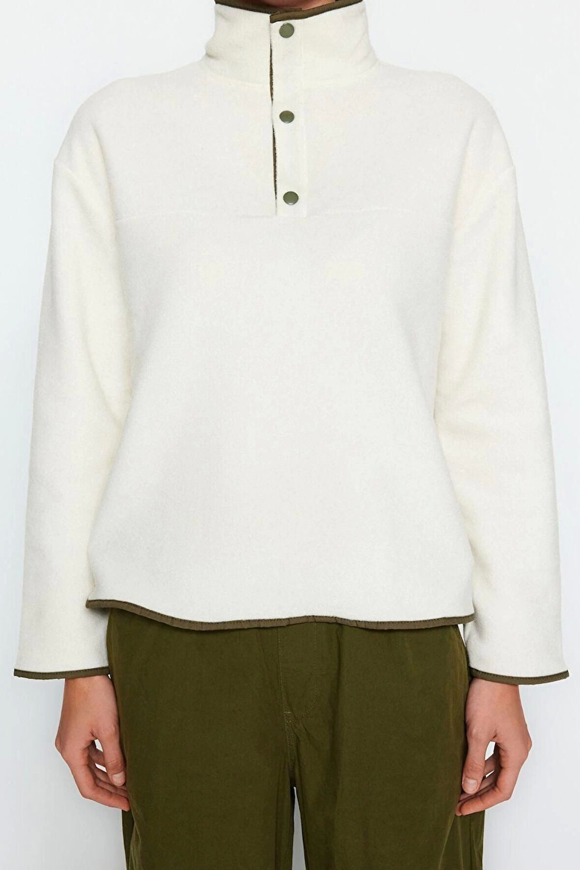 Kadın Moda Şık Regular Dik Yaka Düşük Kol Regular Çıtçıtlı Normal Kalıp Cepli Polar Örme Sweatshirt
