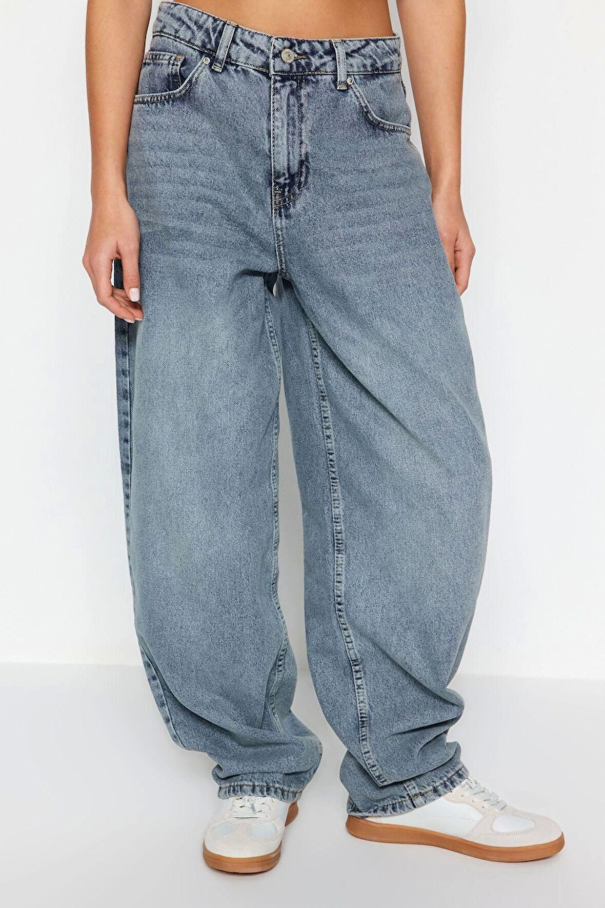 Kadın Moda Şık Kot Pantolon Boru Paça Regular Boy Denim Düşük Bel Skater Jeans