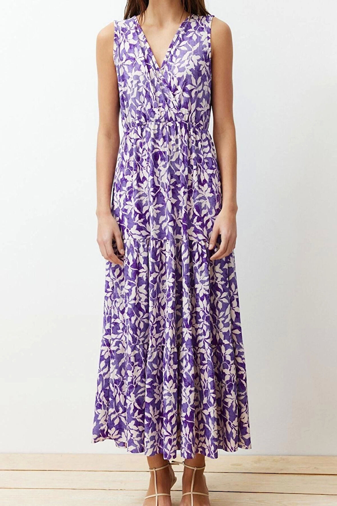 Yeni Regular Casual Günlük Polyester Kaşkorse Örme V Yaka Kolsuz Kol A-Line Maxi Boy Elbise