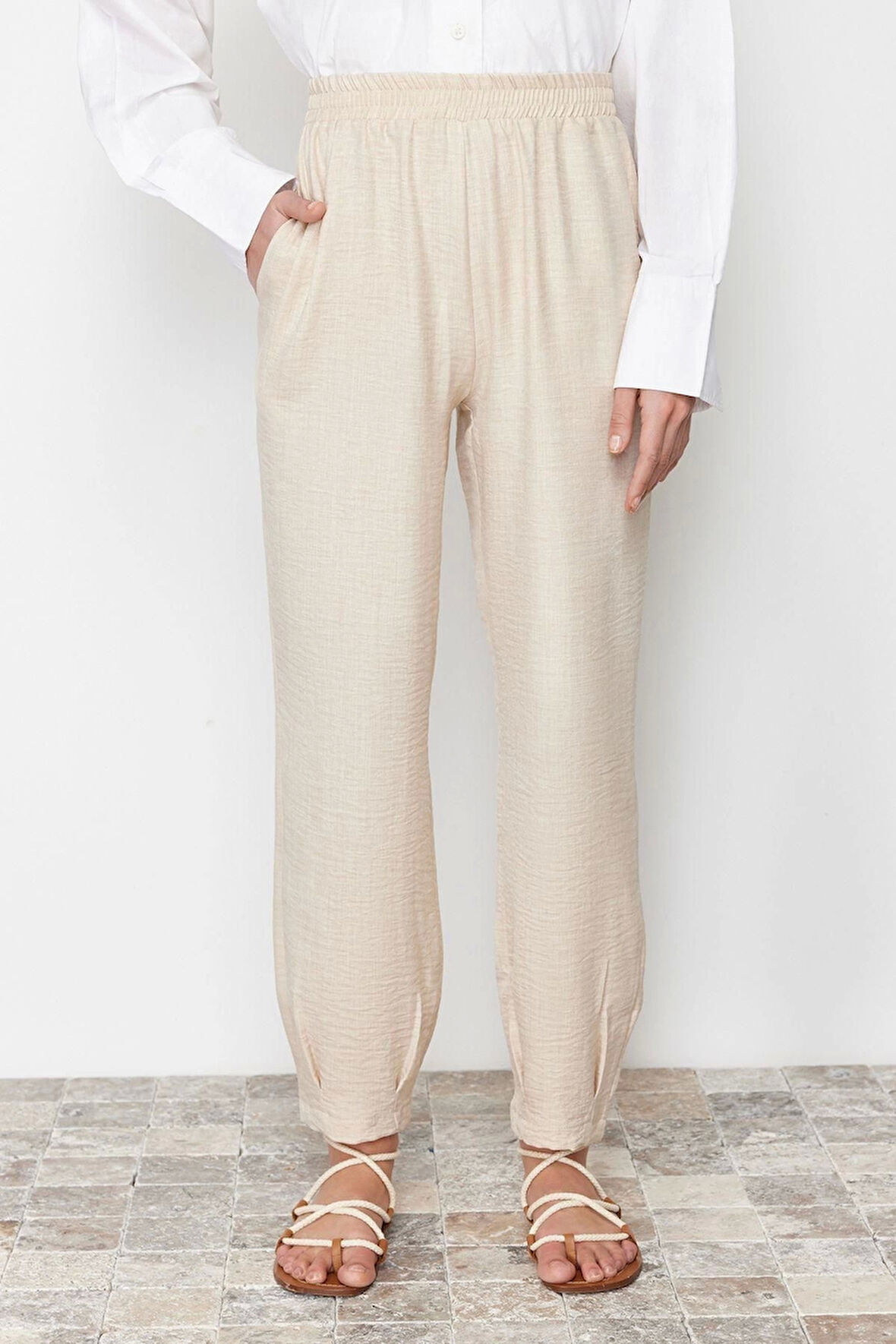 Kadın Moda Şık Regular Boy Kolsuz Keten Görünümlü Yelek Pantolon Dokuma Alt Üst Takım