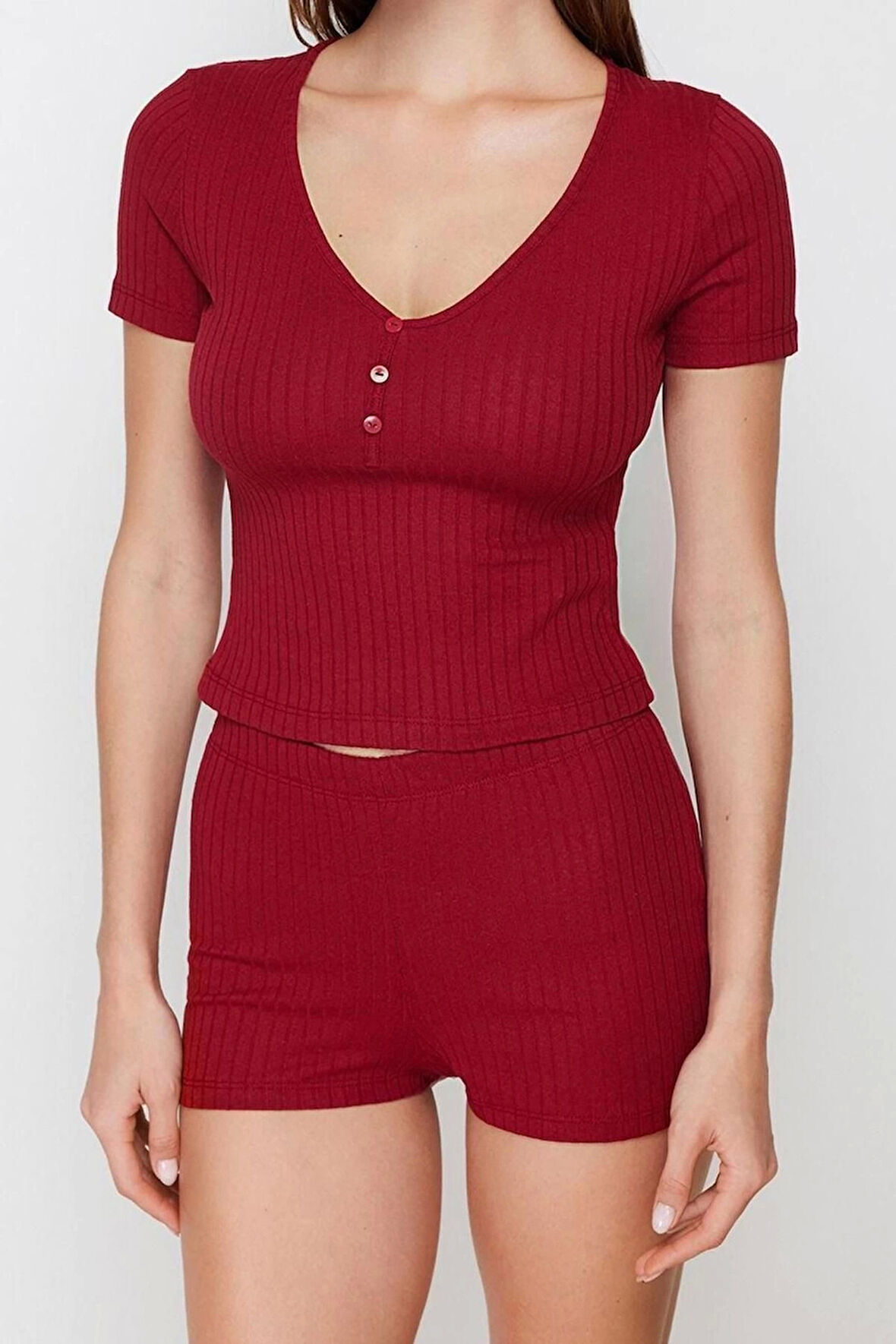 Kadın Polyester V Yaka Kısa Kol Düğme Detaylı Fitilli Örme Pijama Takımı